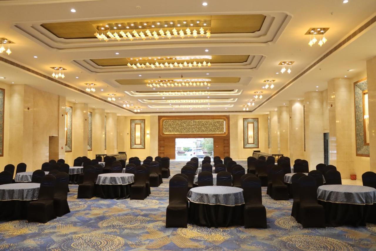 Pride Hotel Bhopal Extérieur photo